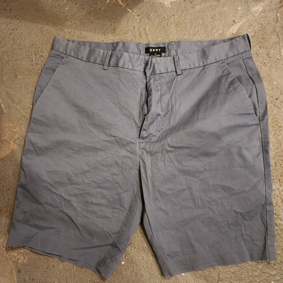 Dkny dress shorts - Picture 2 of 3